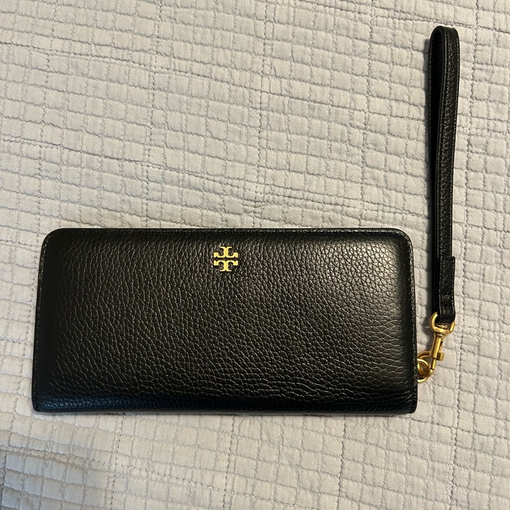 Tory Burch Wristlet
